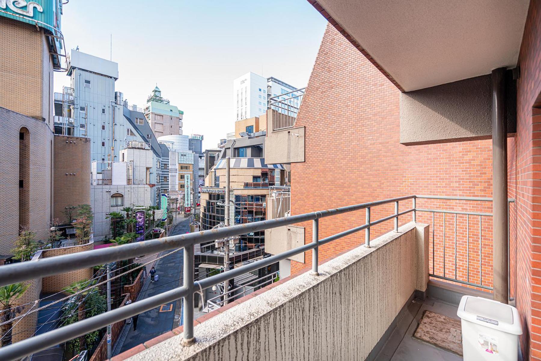 新宿歌舞伎町東新宿站3分钟，徒步伊势丹4分钟免费wi-Fi！ Tokyo Ngoại thất bức ảnh